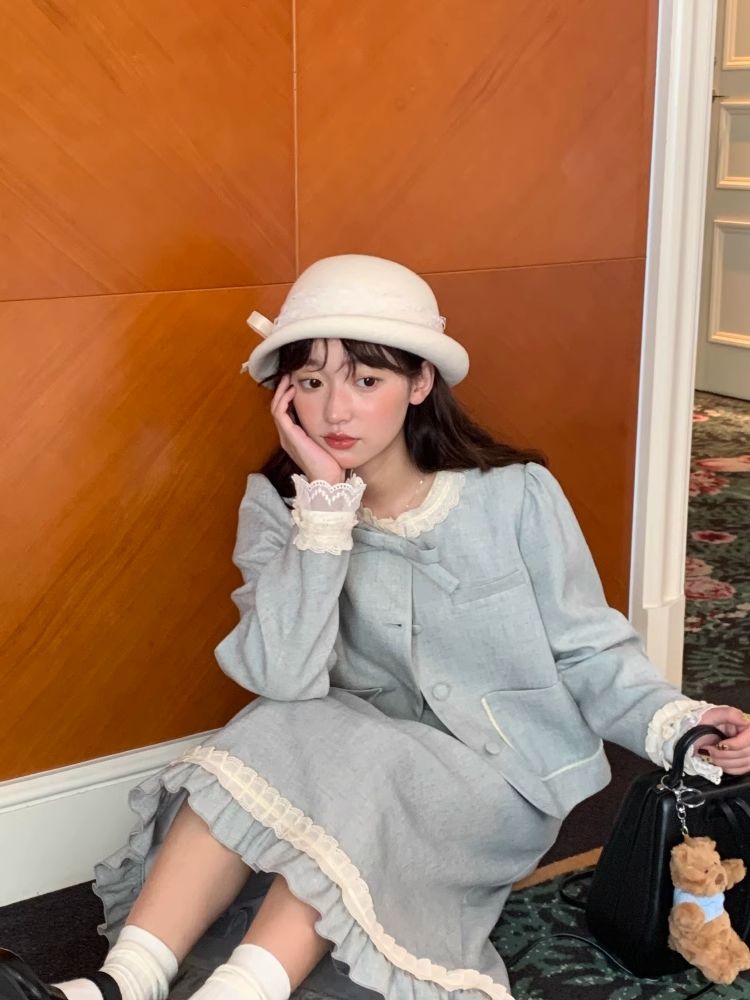 French retro round neck suit【s0000007468】