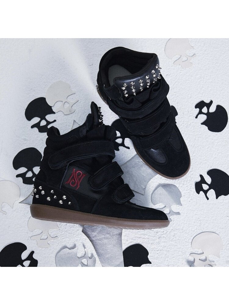 Cowhide Embroidered Wedge Sneakers【s0000015560】