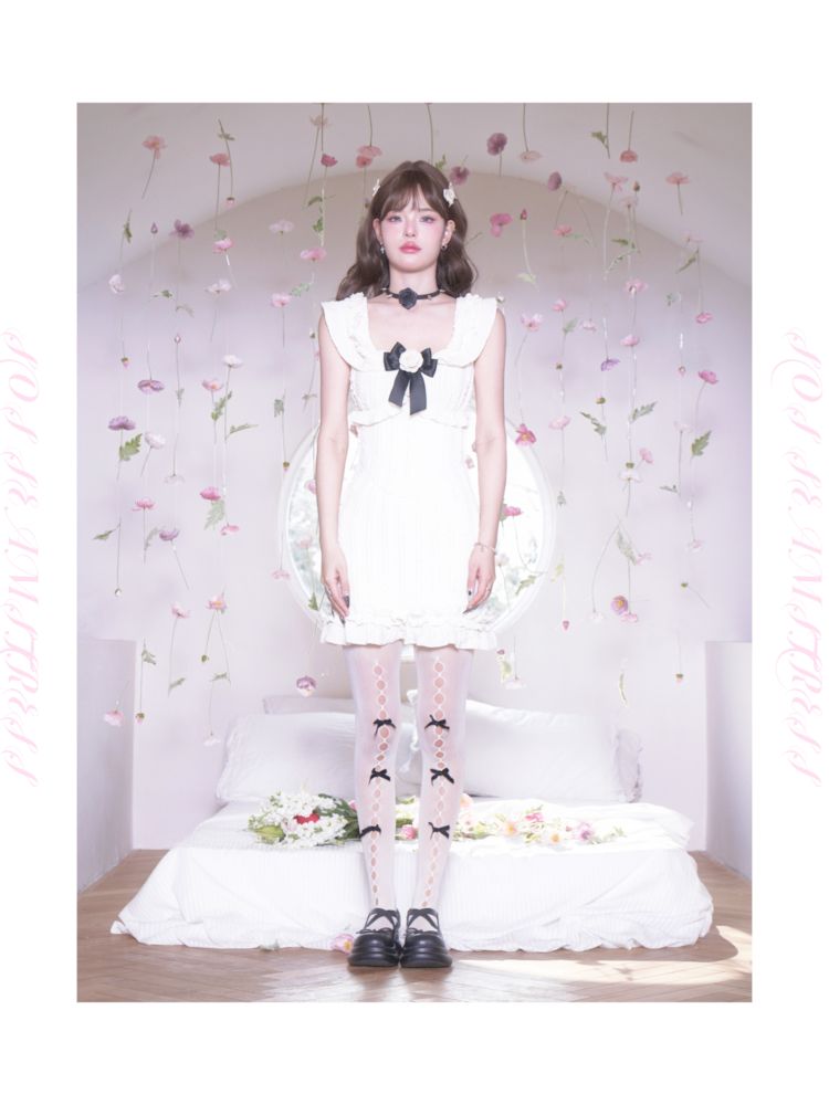 Pleated Stretch Lace Camellia Dress【s0000007875】