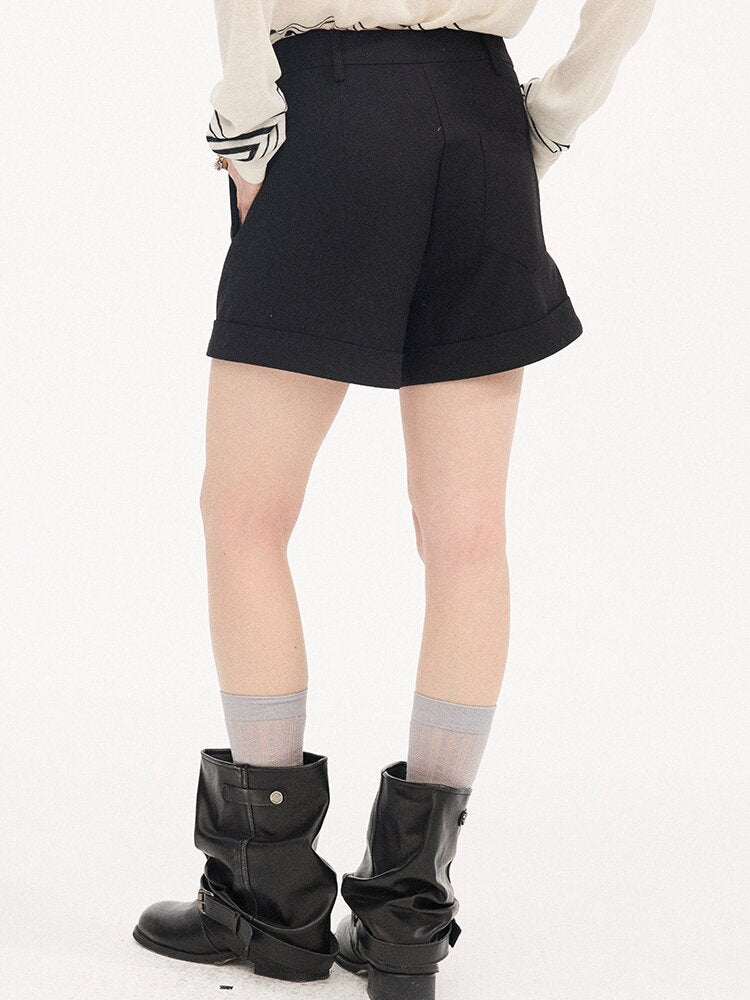 Wool Pinch Pleated Curled Shorts【s0000015904】