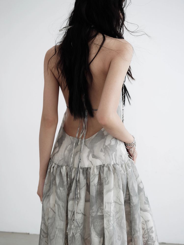 Halter neck suspender dress【s0000008527】