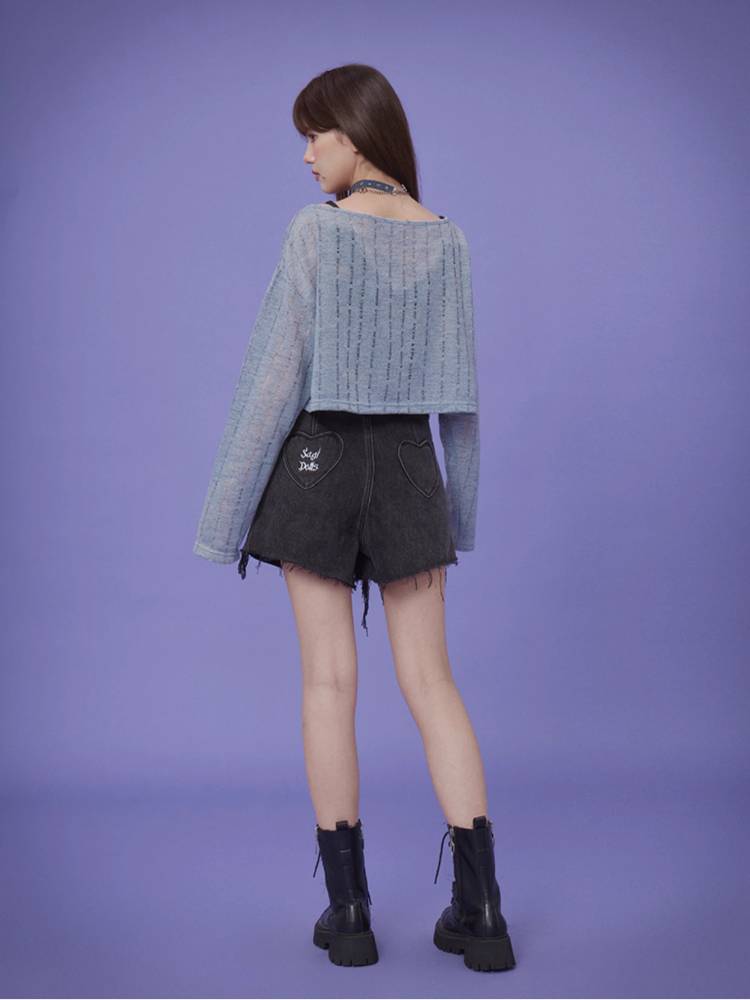 Grey short knit top【s0000008891】