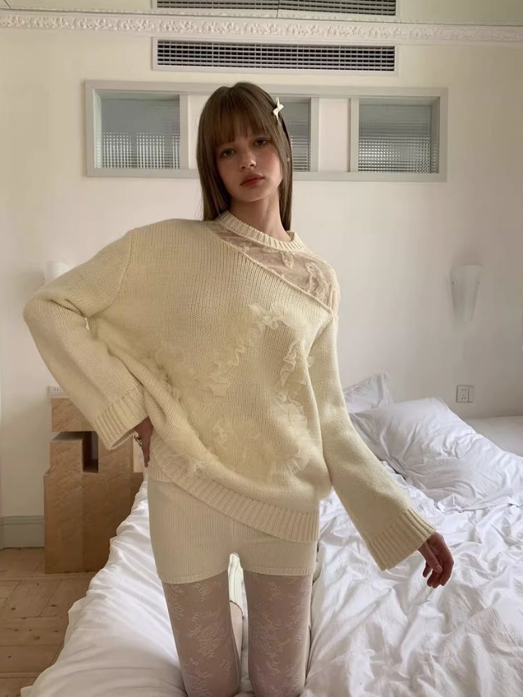 Butterfly Stereoscopic Lace Stitching Off Shoulder Sweater【s0000006437】