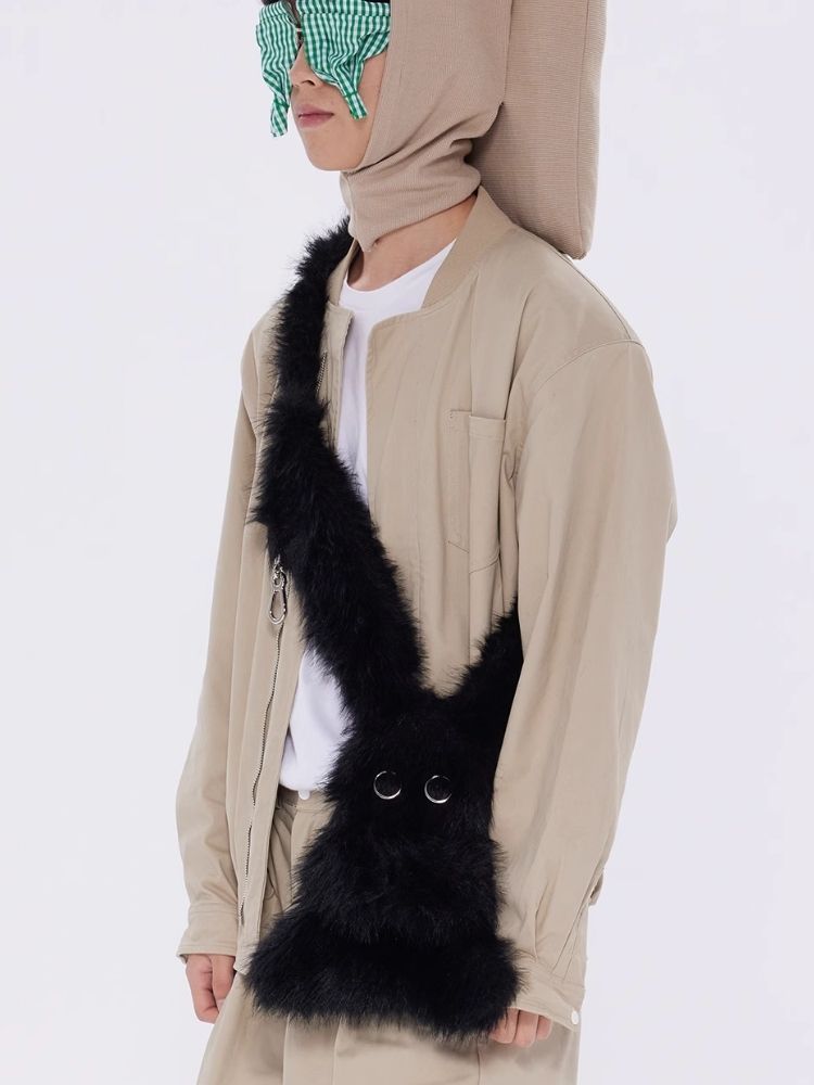 Big Eye Bunny Fluffy Crossbody Bag [s0000005212]