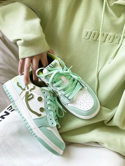 Gluttonous Cat Lace Up Sneakers Mint Green [s0000002564]