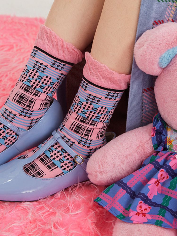 Pink and Black Deformed Plaid Socks【s0000002094】 