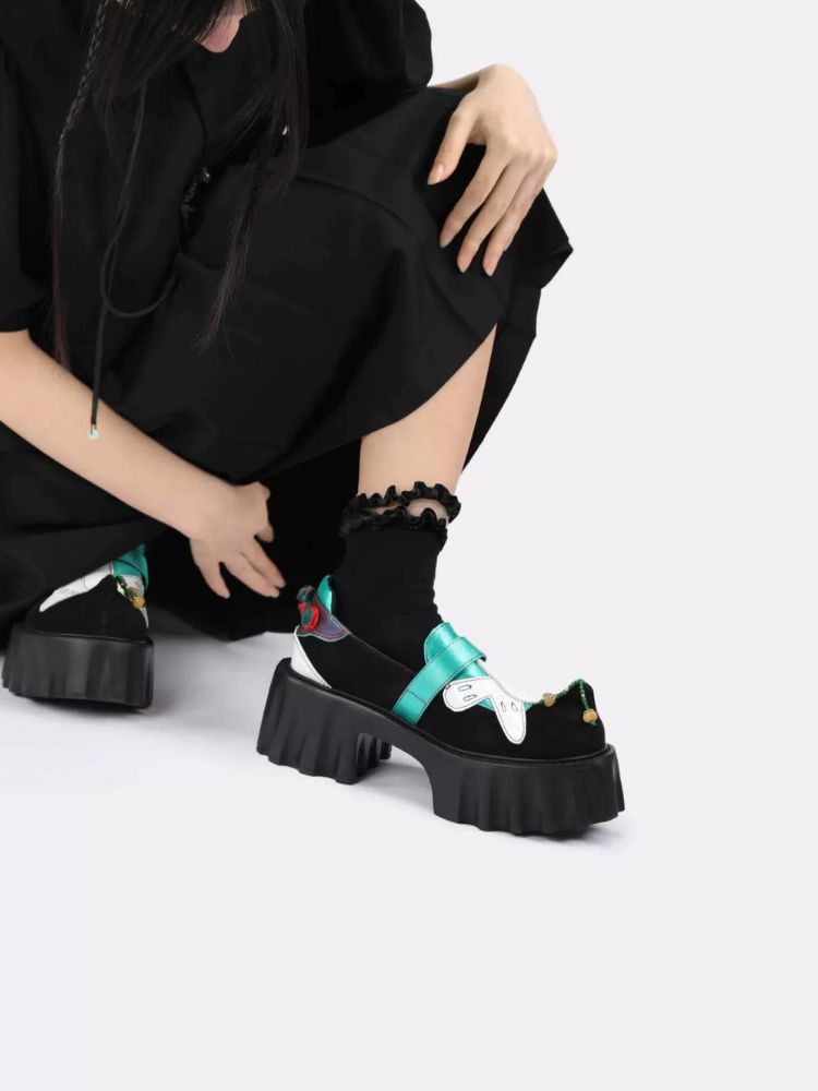 Velcro Butterfly Stitch Platform Shoes [s0000002789]