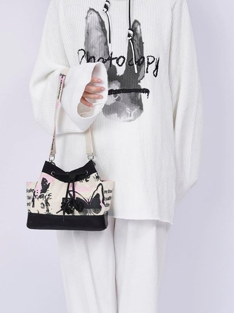 Sweet cool shoulder Messenger bucket bag【s0000003310】 