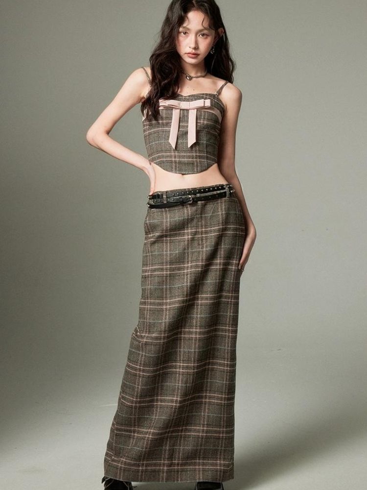 Plaid bow tube top and A-line skirt【s0000003279】