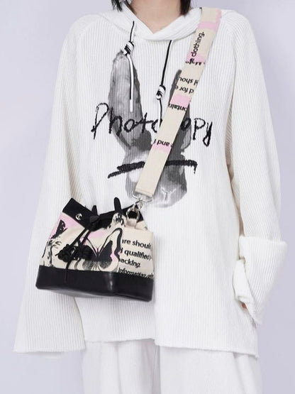 Sweet cool shoulder Messenger bucket bag【s0000003310】 