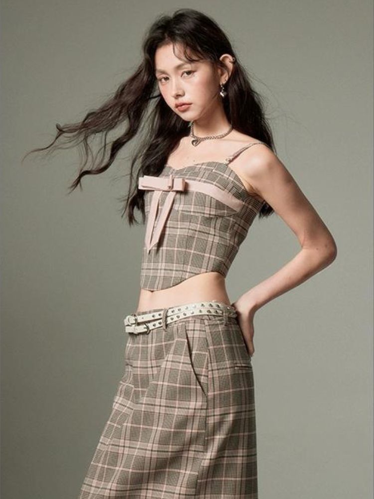 Plaid bow tube top and A-line skirt【s0000003279】