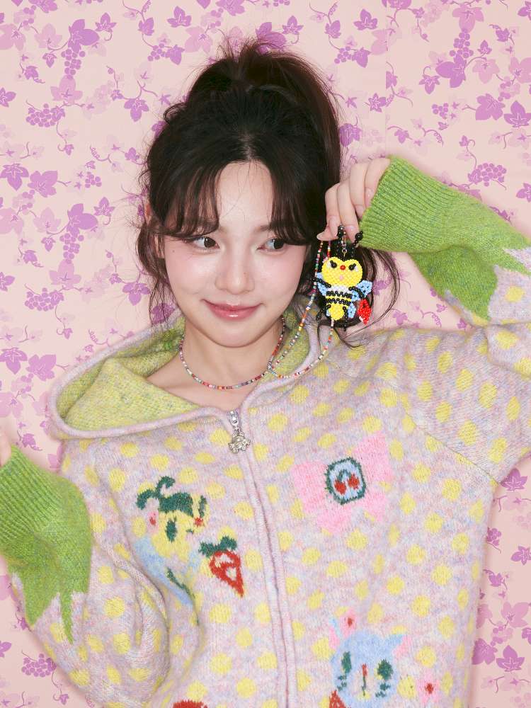 Handmade Beaded Bee Necklace Pendant【s0000015029】