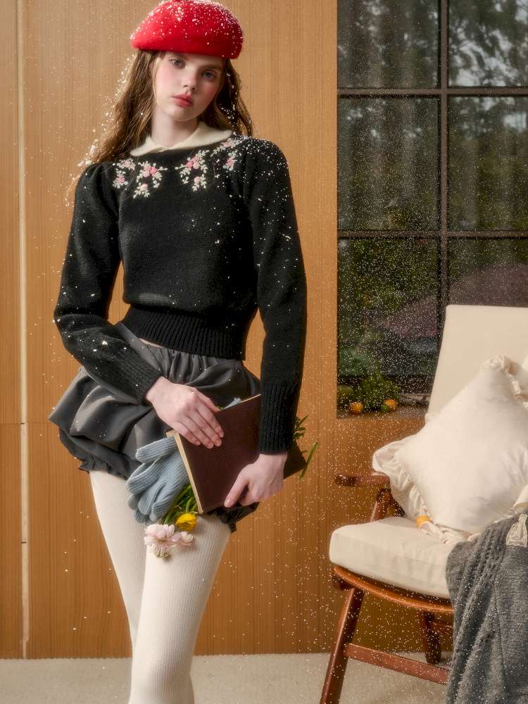 Wool Warm Hand-Embroidered Doll Collar Knit【s0000014893】