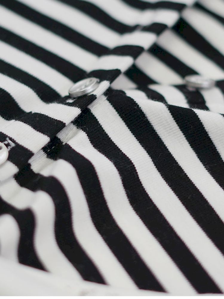 Swing Neck Striped Short Sleeve T-Shirt【s0000012807】