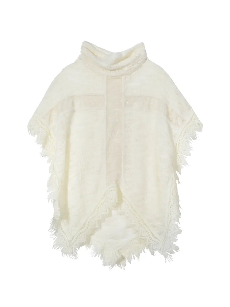 Asymmetrical fringe detailing on a niche knit top【s0000014136】