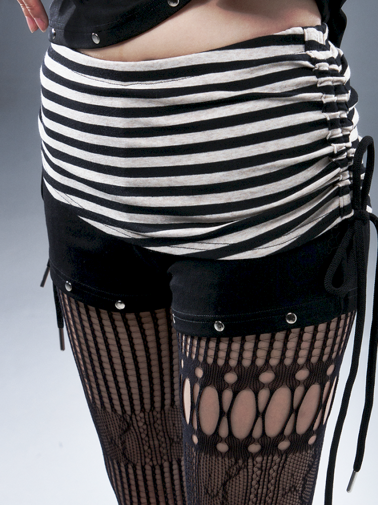 Low-Waist Knitted Bodycon Shorts【s0000012948】