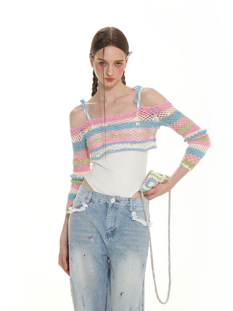 Jacquard Butterfly Stripe Cutout Knit Top【s0000008683】