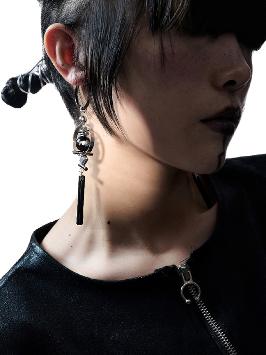Dark Craftsmanship Deconstructed Earring【s0000018825】