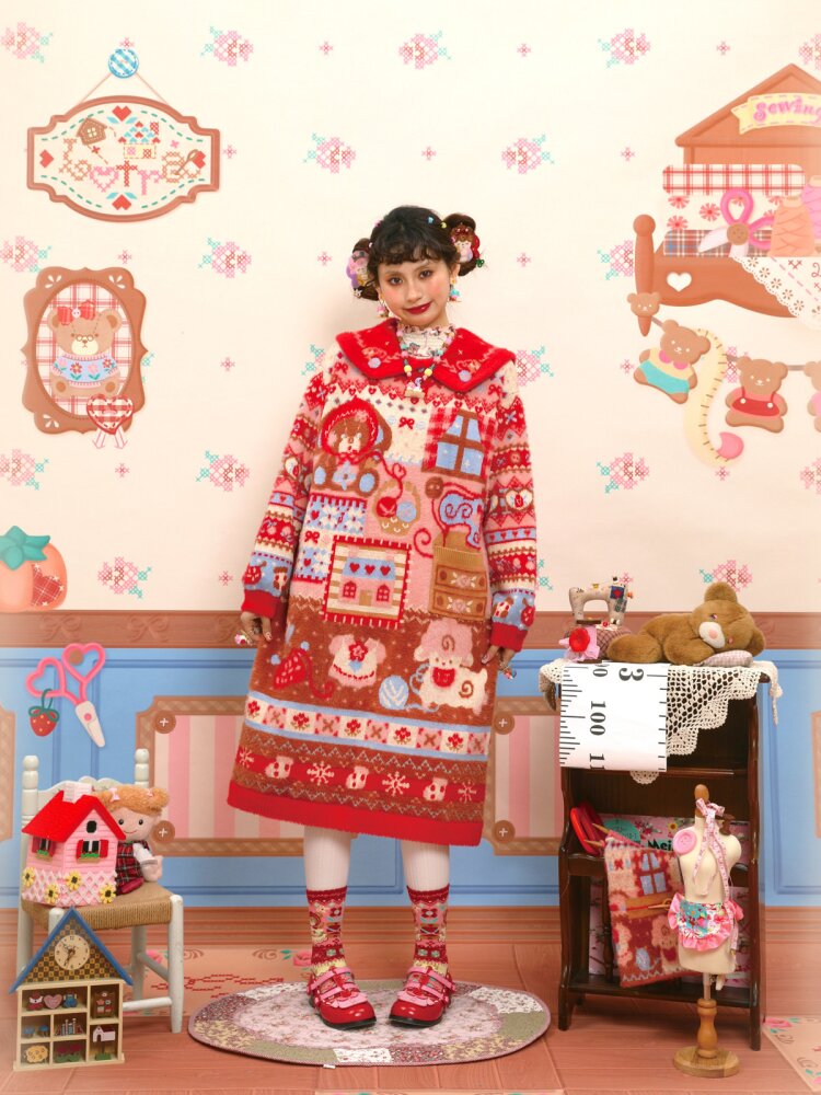 Red Sewing Bear Mink Fleece Sweater【s0000015583】