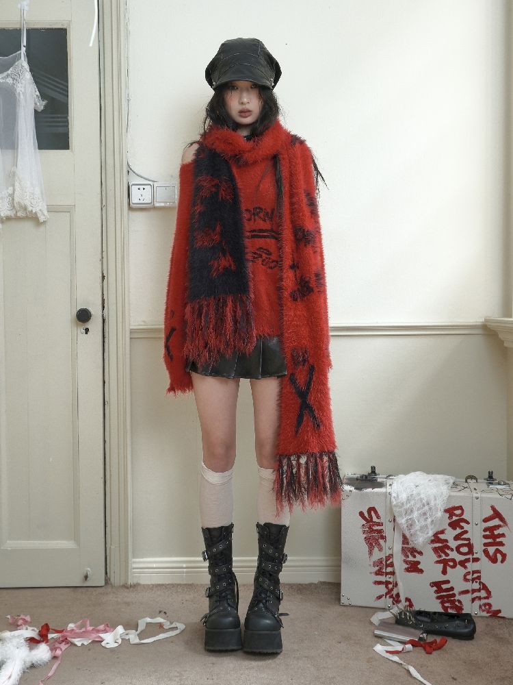 Reversible Knitted Red Scarf【s0000010725】