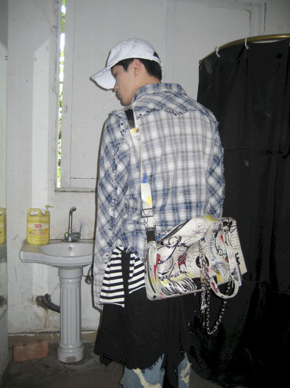 Graffiti art do old recycled material shoulder bag【s0000009564】