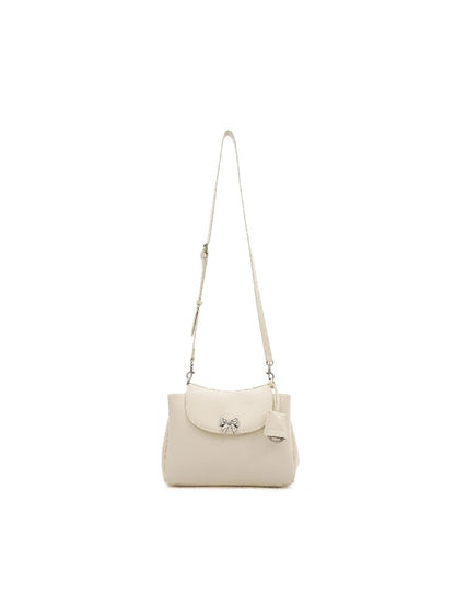 Cowhide Bow Flap Crossbody Bag【s0000016132】