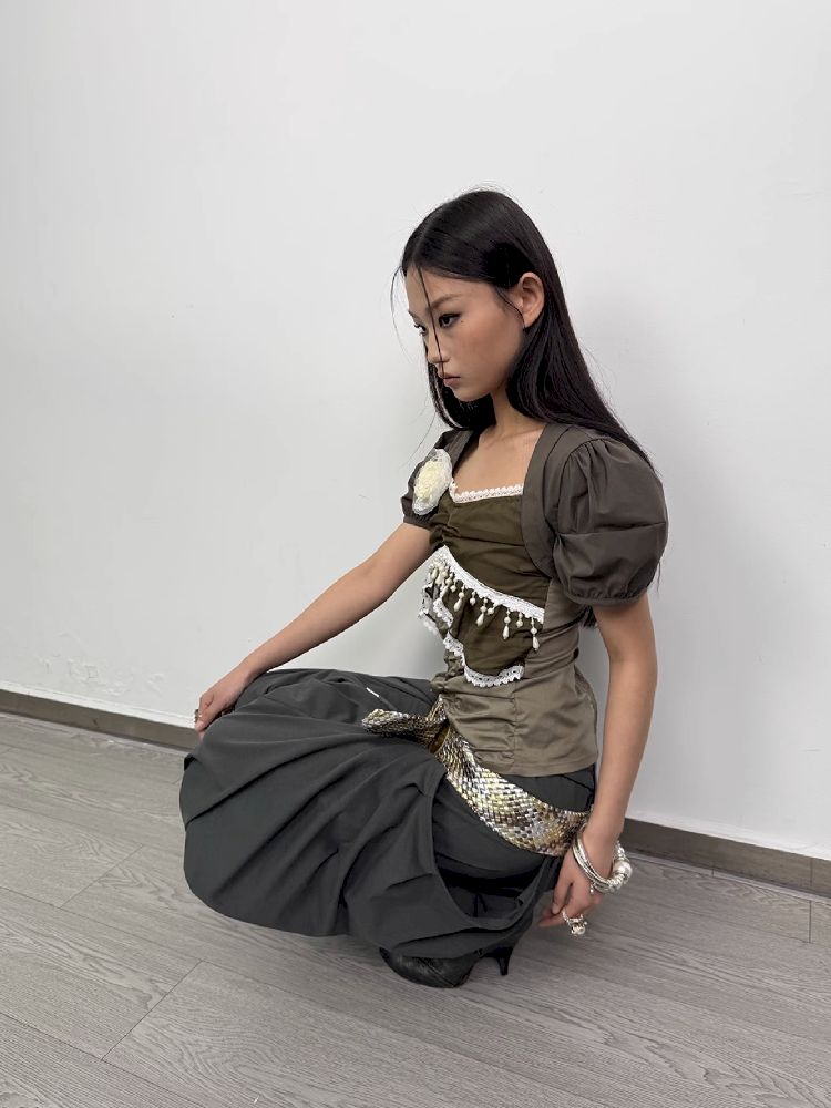 Elastic Slim Halter Blouse【s0000012210】