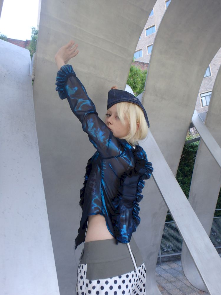 Metallic-colored broken polarized blue mesh cardigan【s0000013178】