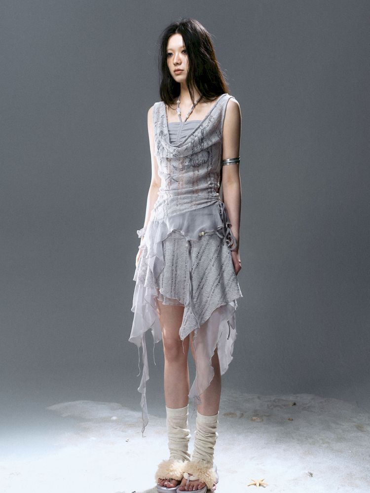 Hollow Swing Neck Sleeveless Blouse【s0000012644】