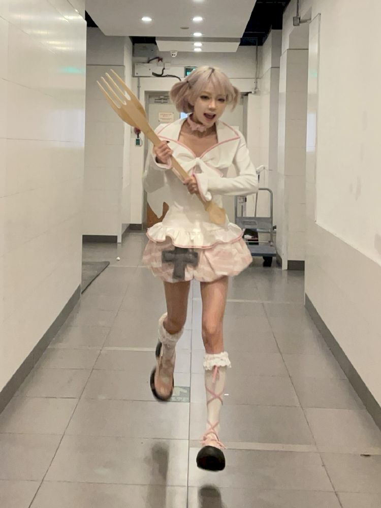 Lace Large Embroidered Bow Tops T-Shirt【s0000011844】