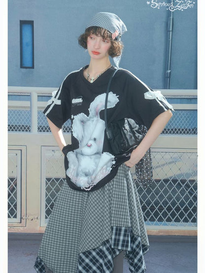 Rabbit print v-neck black short sleeve t-shirt【s0000013380】