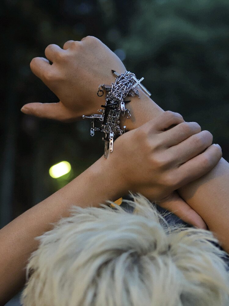 Handcrafted Gothic Punk Cross Bracelet【s0000018910】
