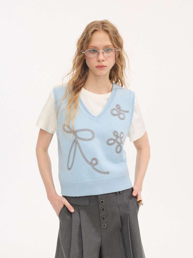 Dotted Embroidered Knit Vest【s0000015413】