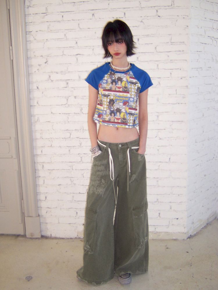 Manga Full Print Short Plunging Short Sleeve T-Shirt【s0000012433】