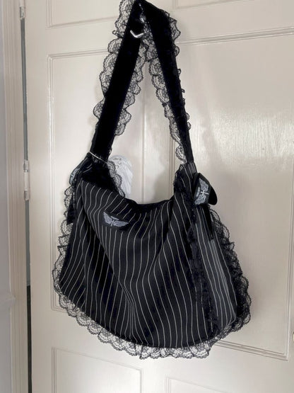 Lace Wings Embroidered Canvas Bag [S0000008754]