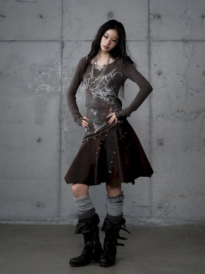 Slim-Fit V-Neck Long-Sleeve Knit Top【s0000013947】