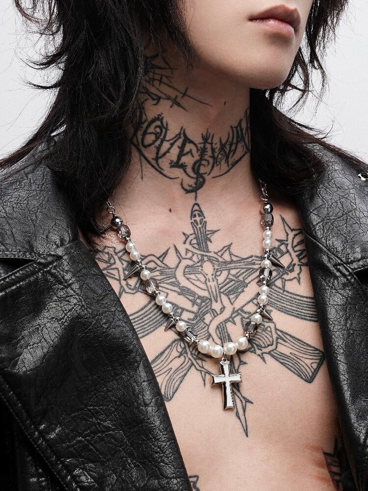 Rivet Cross Pearl Heavy Necklace【s0000018978】