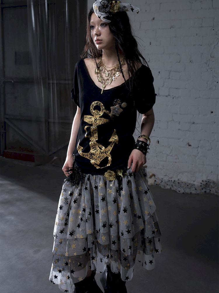 Large neckline loose-fitting T-shirt【s0000012799】