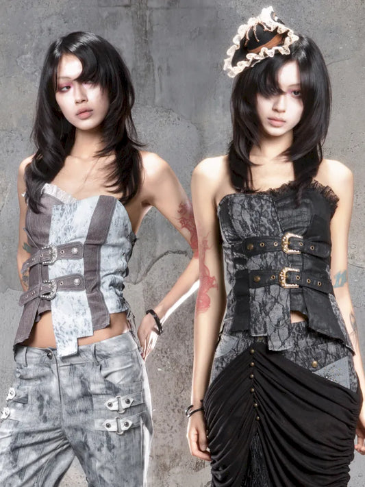 Strappy Asymmetric Cut-Out Fitted Halter Top【s0000014138】