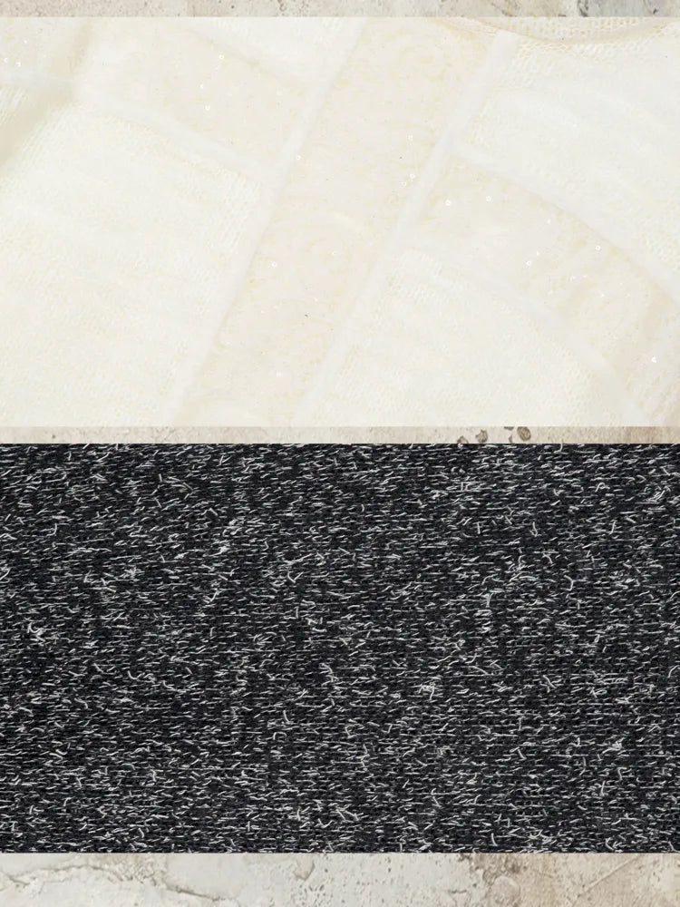 Asymmetrical fringe detailing on a niche knit top【s0000014136】