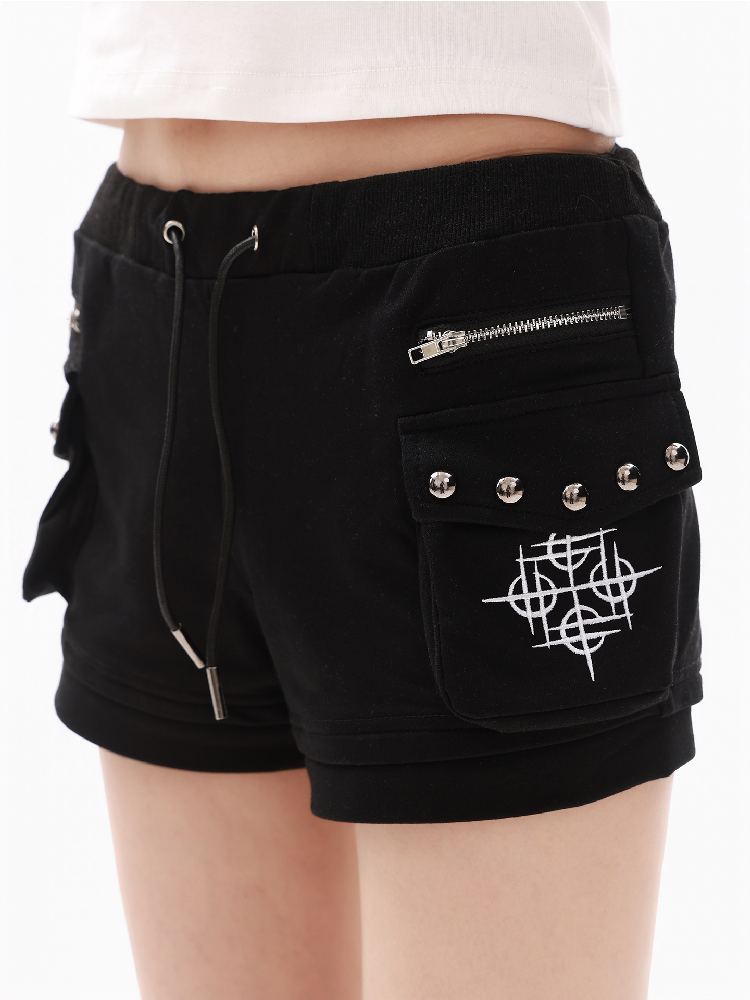 Studded Zipper Hip Hugging Shorts【s0000018310】