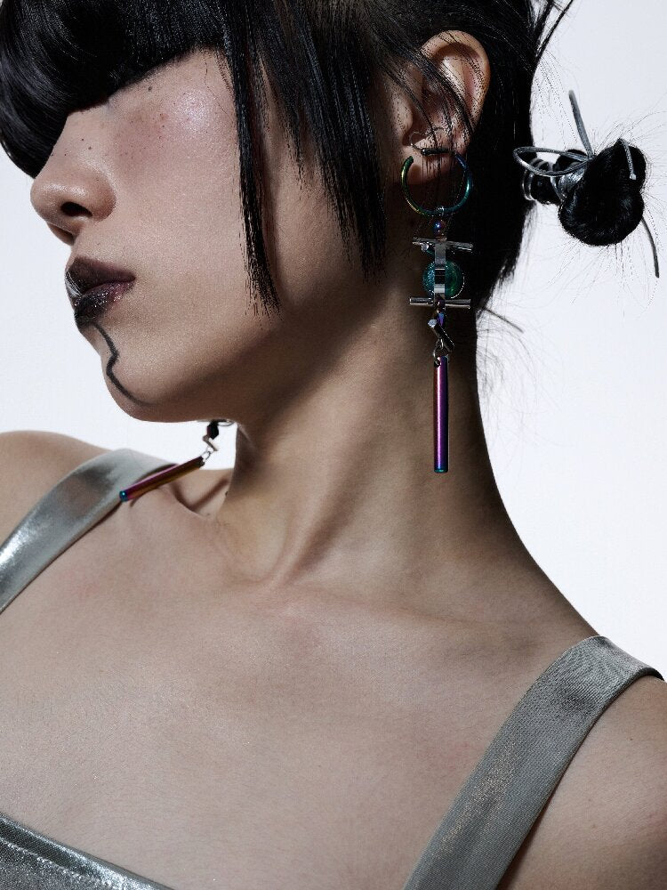Futuristic Punk Deconstructed Earrings【s0000018817】