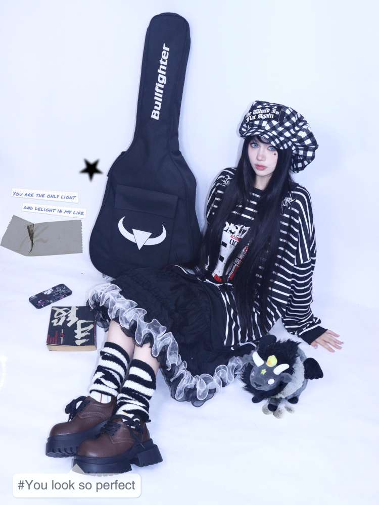 Oreo Stacked Knitted Sock Covers【s0000014621】