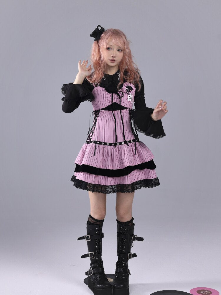 Striped Black Velvet Singing Gown【s0000016220】