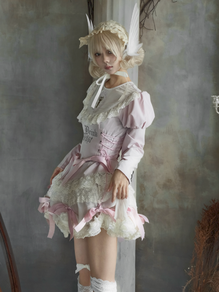 Pull-Up Hem Blouse and Tiered Skirt【s0000014433】