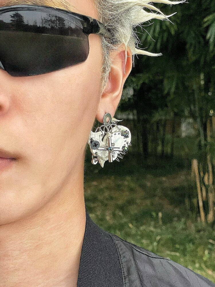 Que Series Unique Design Earrings【s0000018902】