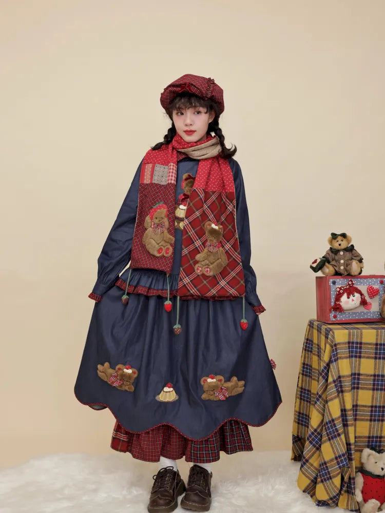 Strawberry-themed crochet scarf【s0000014175】