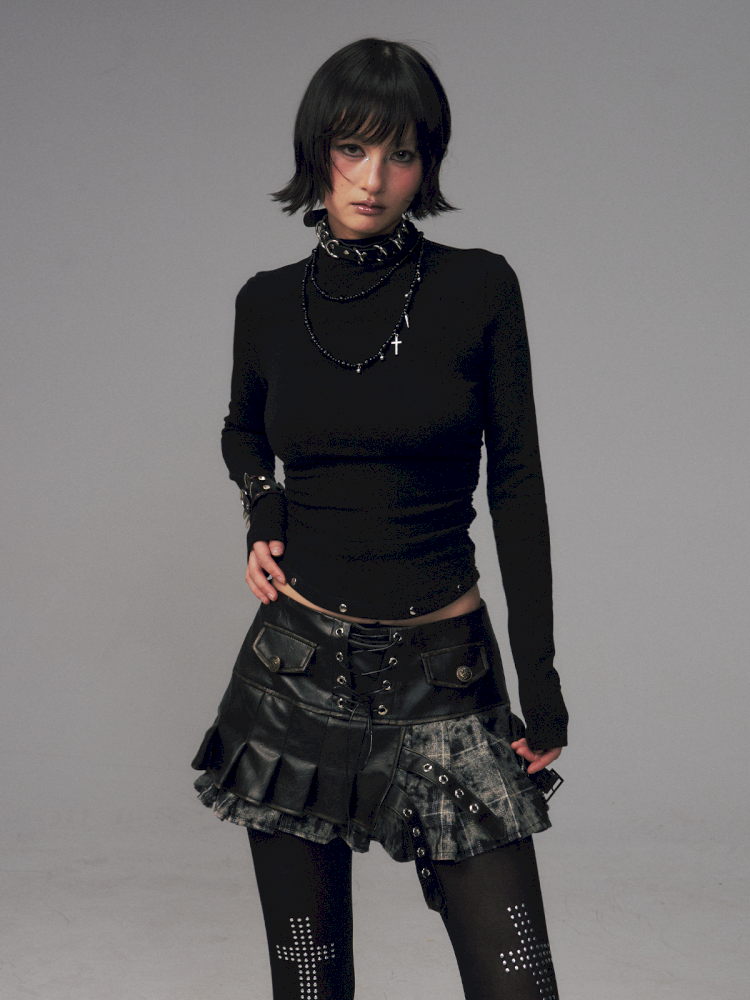 Punk Rivet Semi-High Neck Slim Top【s0000014701】