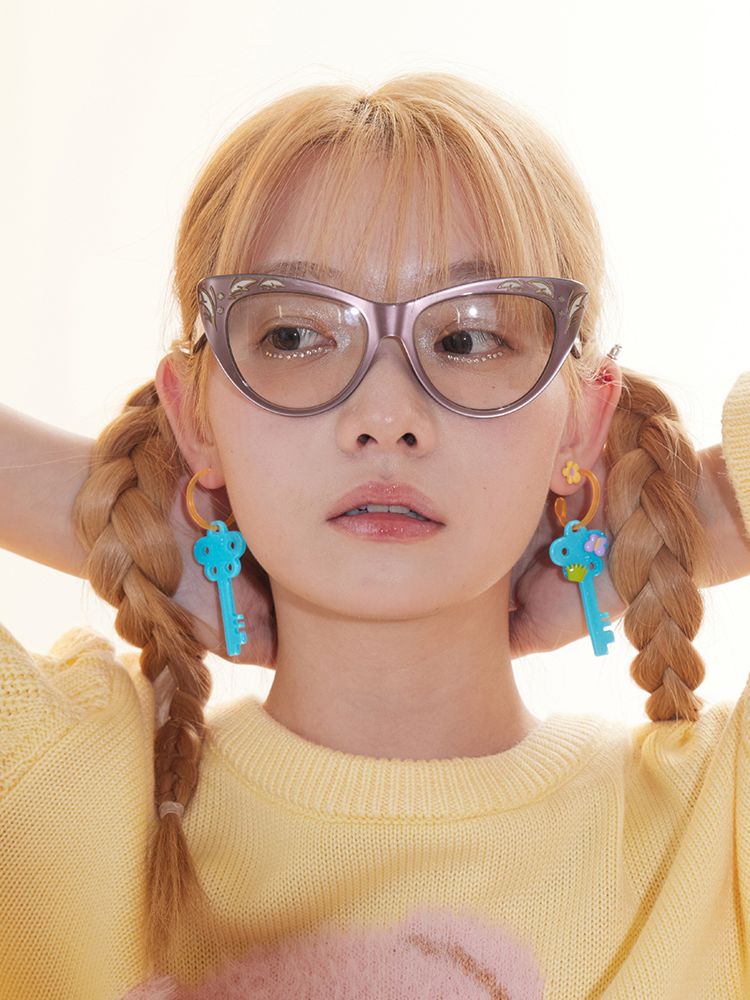 Cute Childish Key Earrings [S0000010033]