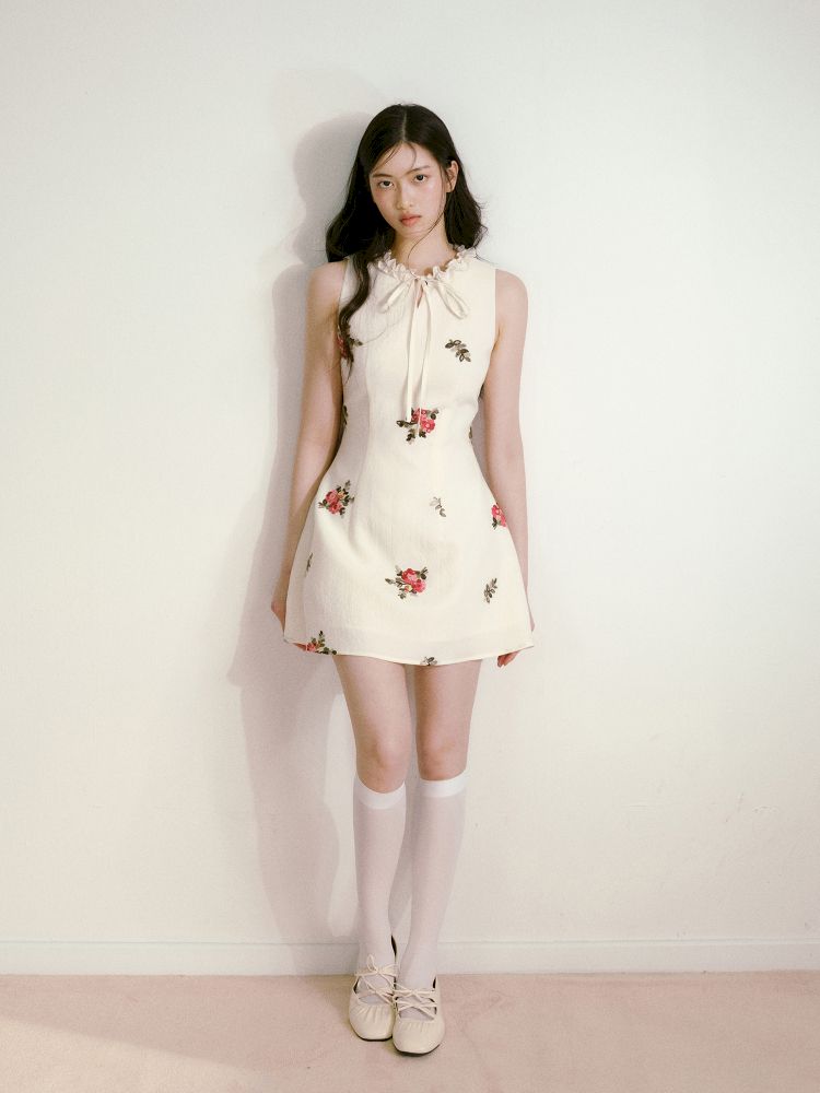 Slim waist undershirt dress【s0000013241】